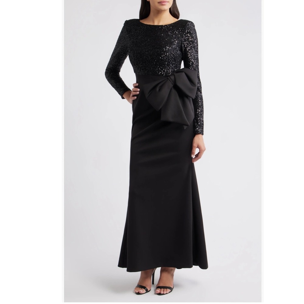 Eliza J Black Sequin Bodice Long Sleeve Gown with Oversized Bow Detail Size 6